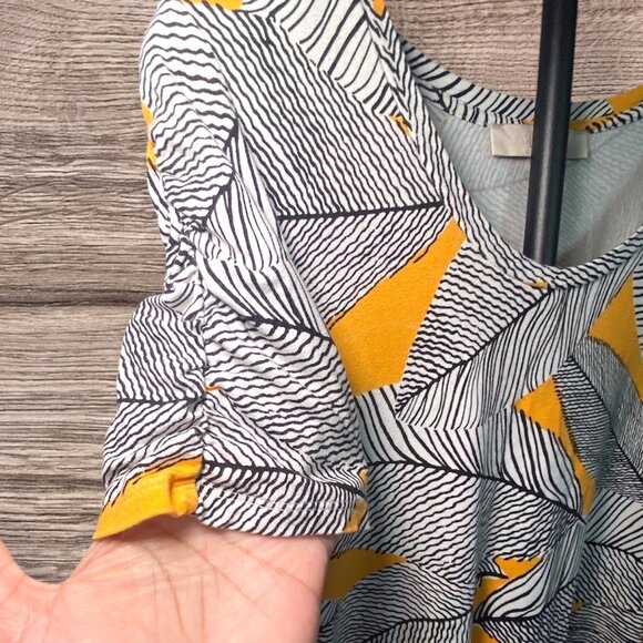 LOFT Womens Swing Short Sleeve Yellow & Black Leaf Print Dress Comfort Vacation - Picture 3 of 7